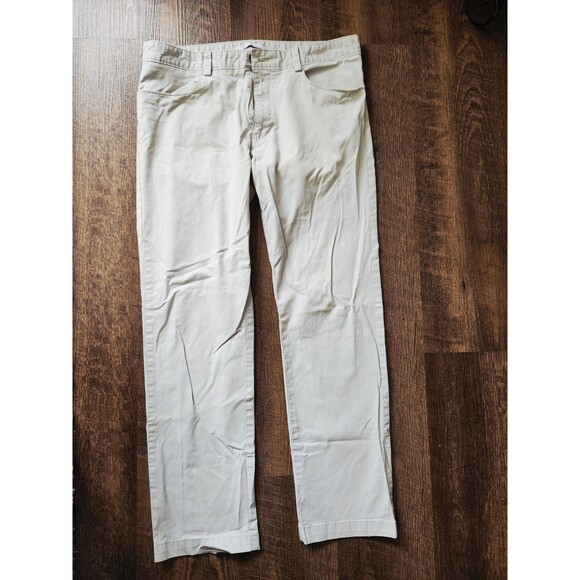 Calvin Klein Other - Men’s Calvin Klein Slim Fit Light Khaki Pants 32x30